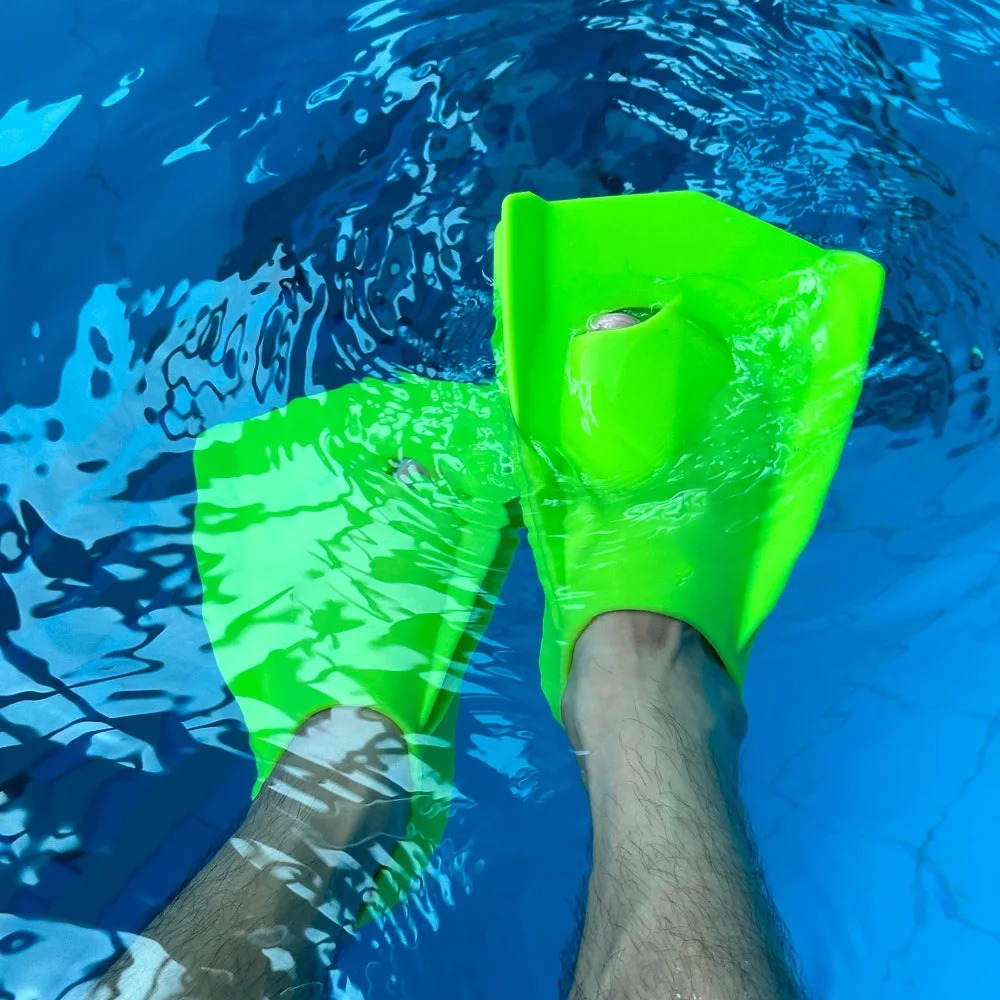 シリコン製水泳フィン 大人と子供用のダイビングフィン プロ仕 - Flippers Swimming のレビューと価格